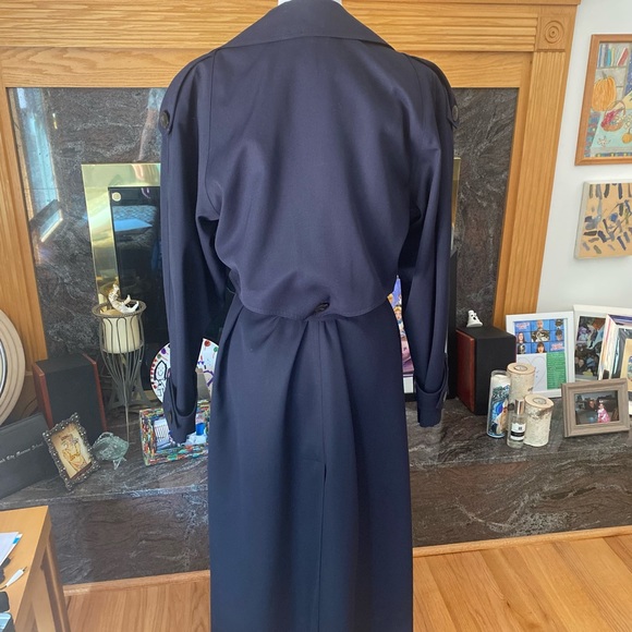 🦕vintage navy blue trench coat🦕 - Picture 5 of 6